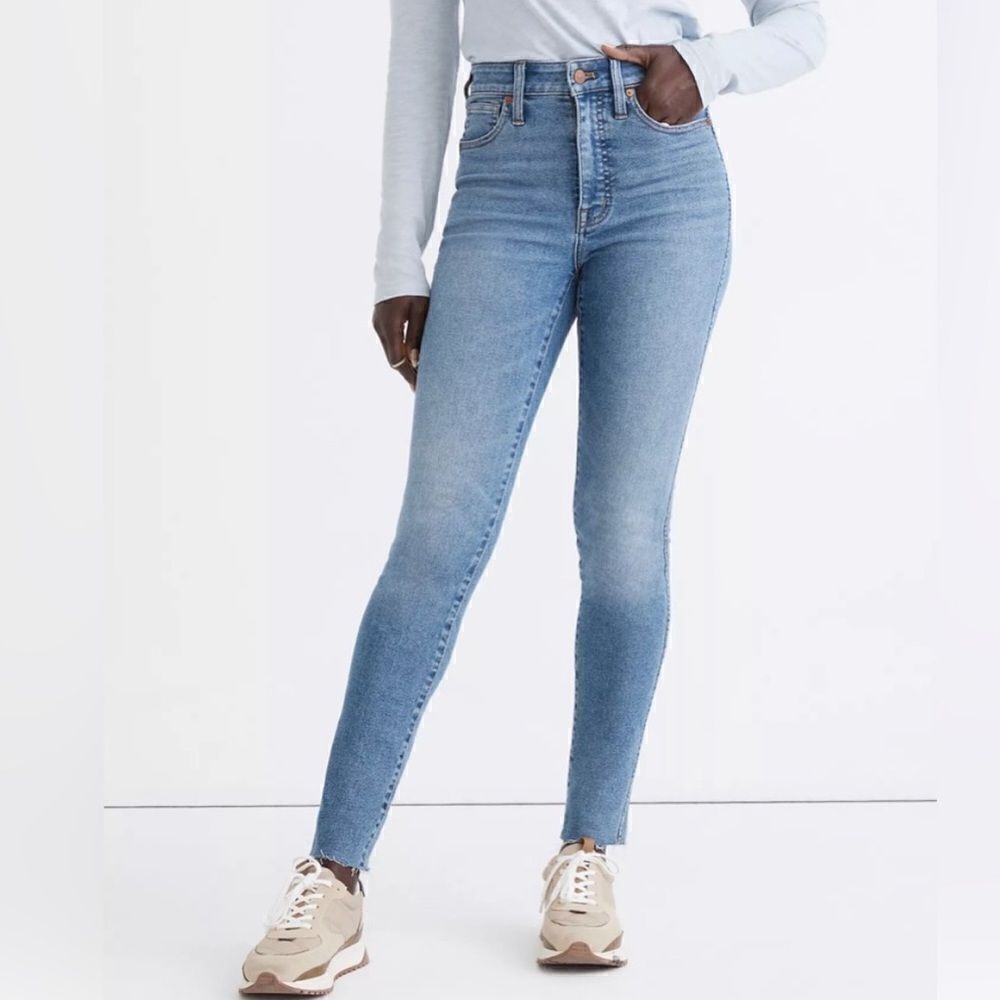 Madewell Curvy High Rise Skinny Jean Ainsworth Wash Raw Hem Edition 27 Tall
